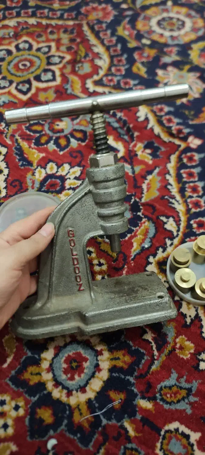 دستگاه پرس دکمه|ماشینآلات صنعتی|شهرکرد, |دیوار