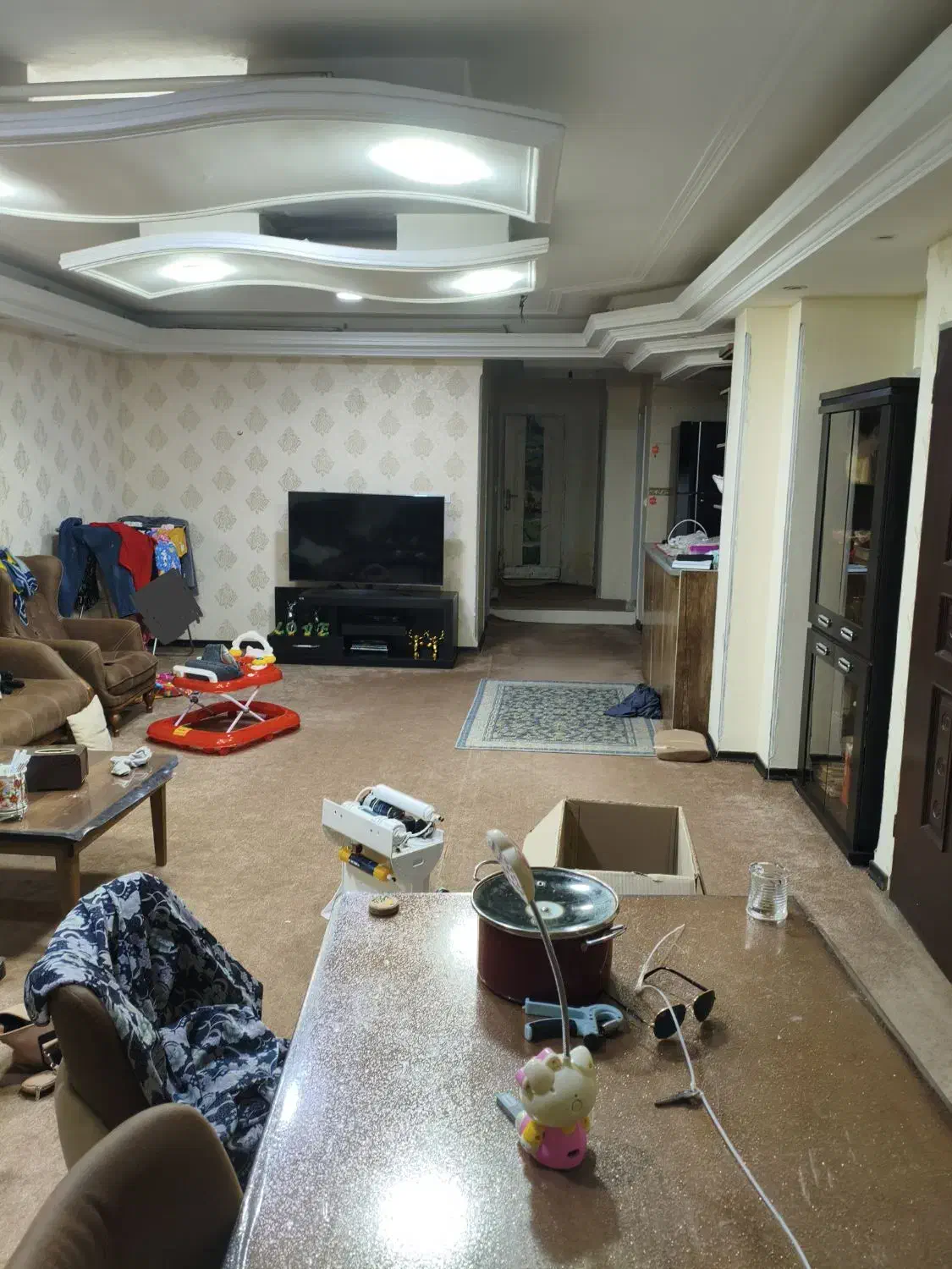 رهن واحد مسکونی در مرکز شهر  نرسیده به پاساژ کارون|اجارهٔ آپارتمان|اهواز, نادری|دیوار