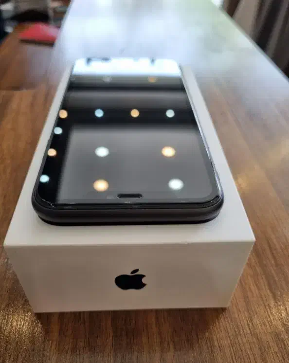 ایفن ۱۱ نرمال|موبایل|گرگان, |دیوار