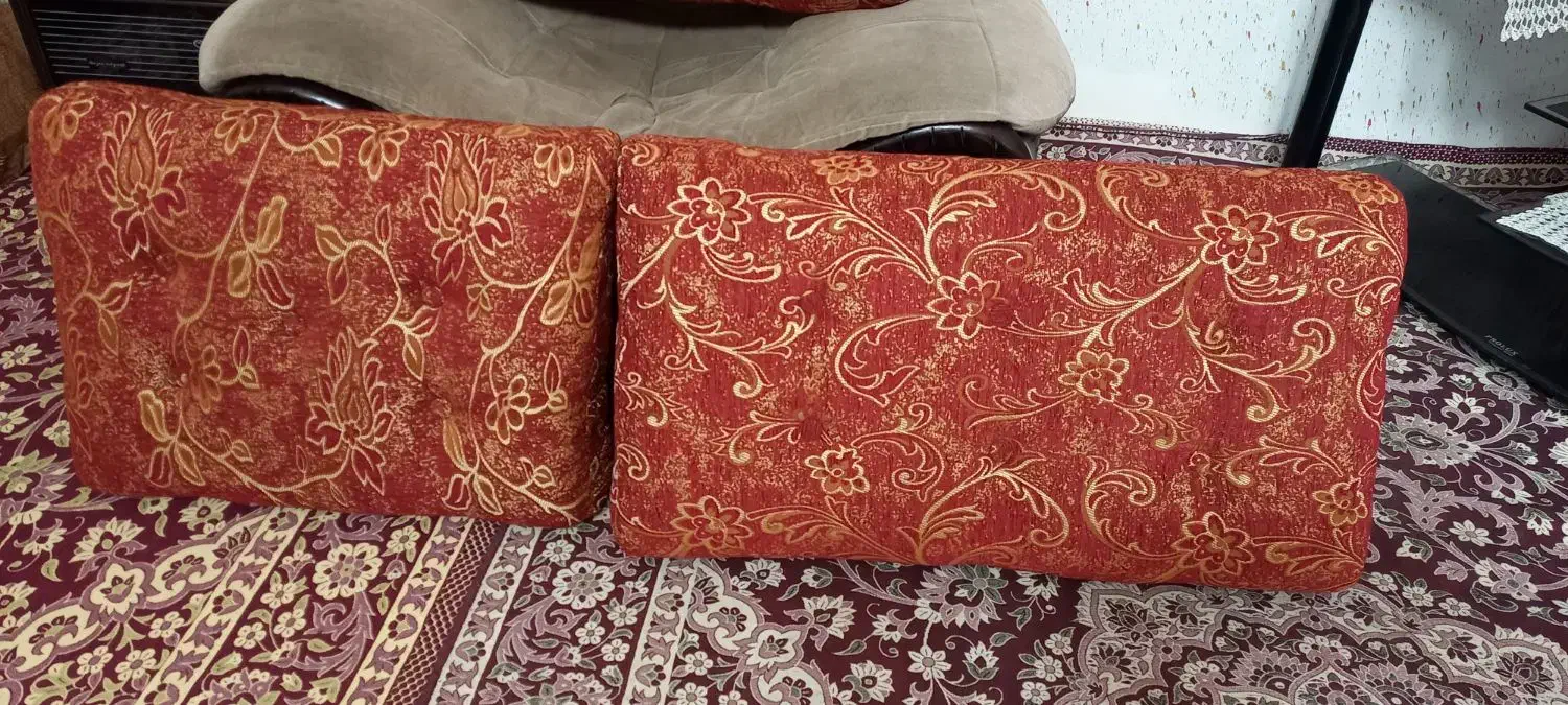 پشتی|پشتی|شیراز, محراب|دیوار