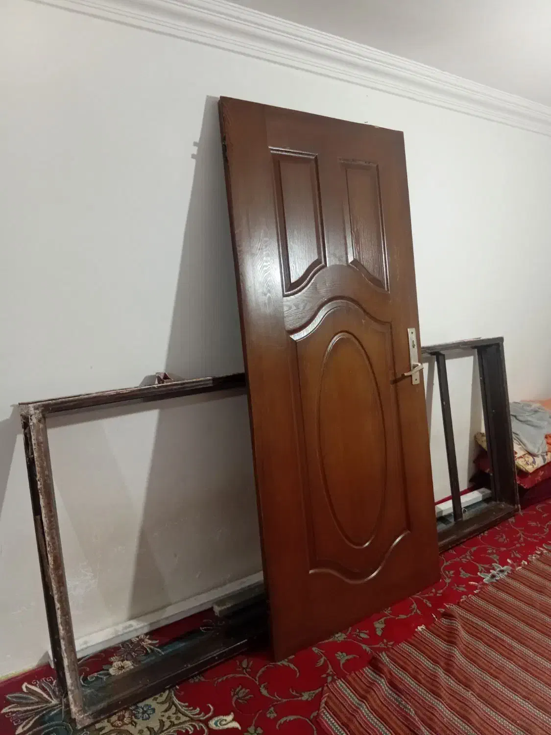 درب اتاق خواب با چهارچوب آهنی|مصالح و تجهیزات ساختمان|خلخال, |دیوار