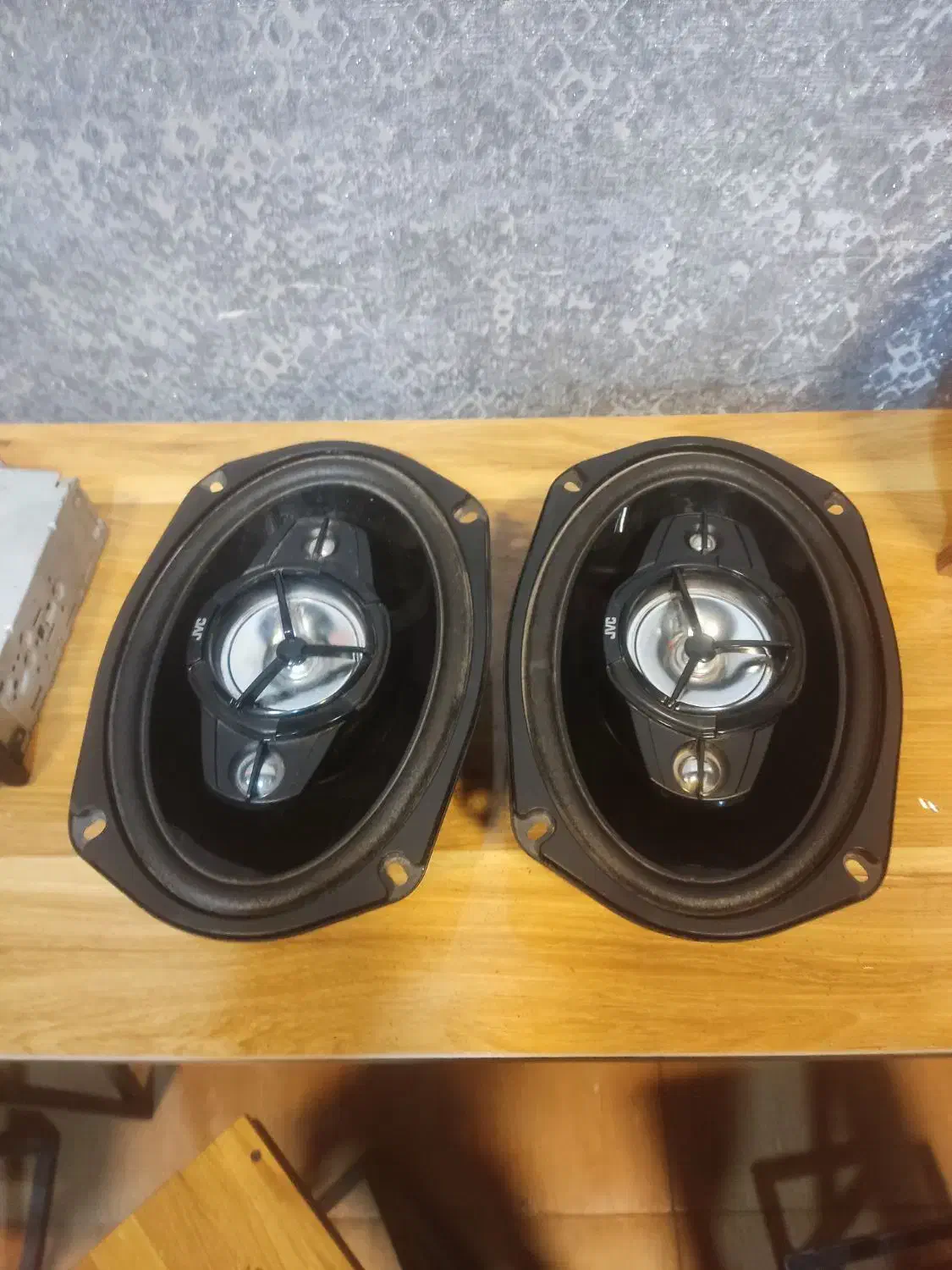 لوازم خودرو باند ظبط لاستیک رینگ زنون بوق و۰۰۰|قطعات یدکی و لوازم جانبی|بروجرد, |دیوار