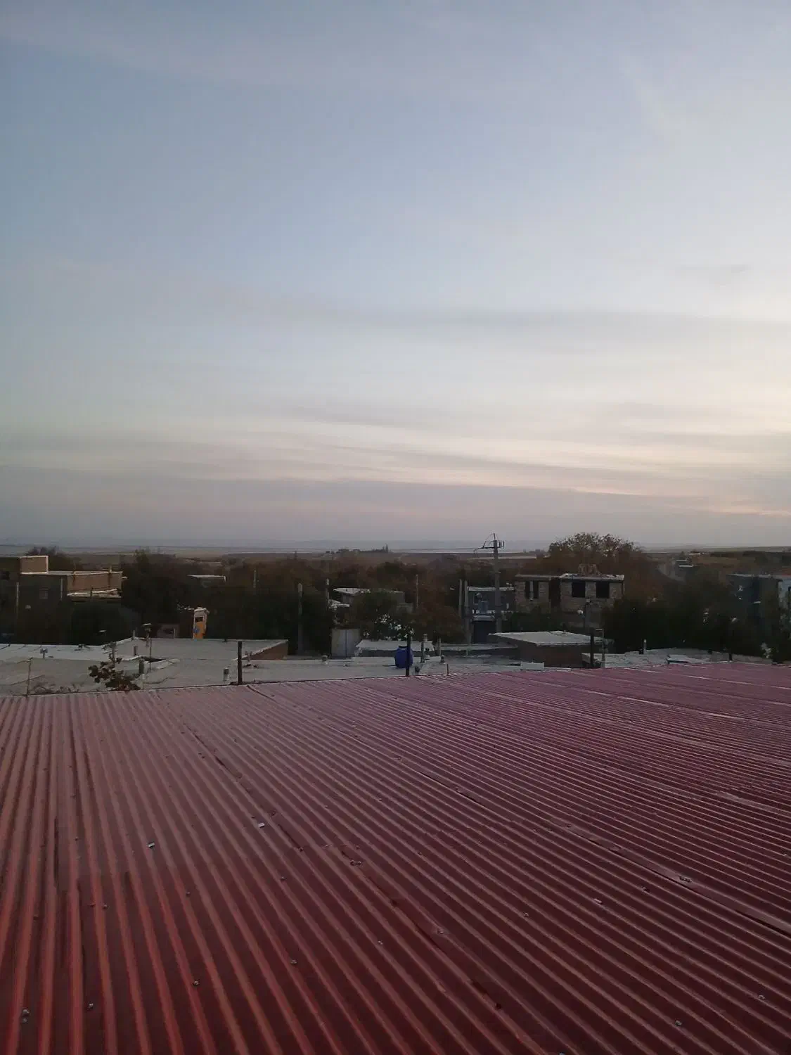 اجرای شیروانی اسکلت  بناهی سیمان کاری وغره|خدمات پیشه و مهارت|بیجار, |دیوار