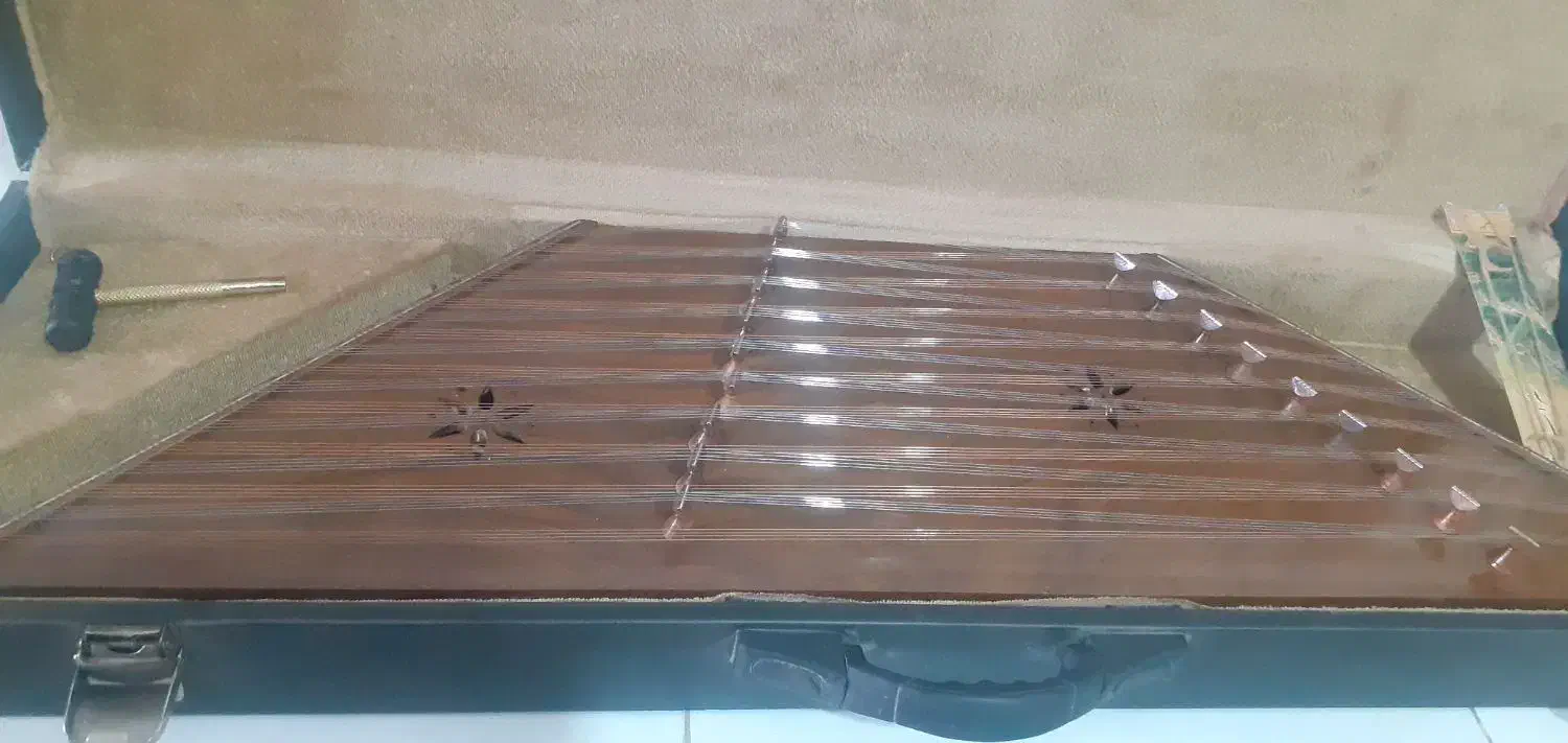 سنتور|سازهای سنتی|پرند, فاز ۵|دیوار