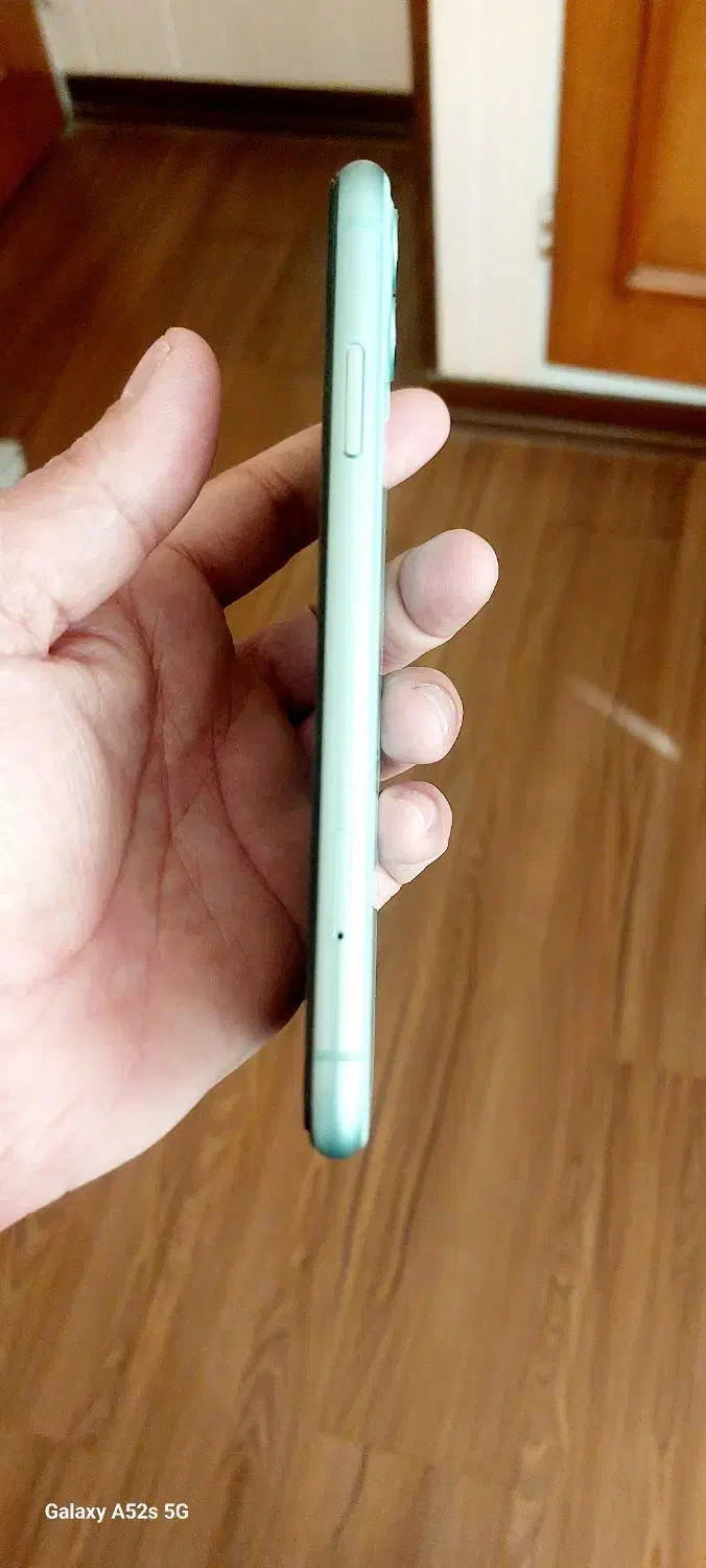 ایفون ۱۱ نرمال|موبایل|یزد, |دیوار