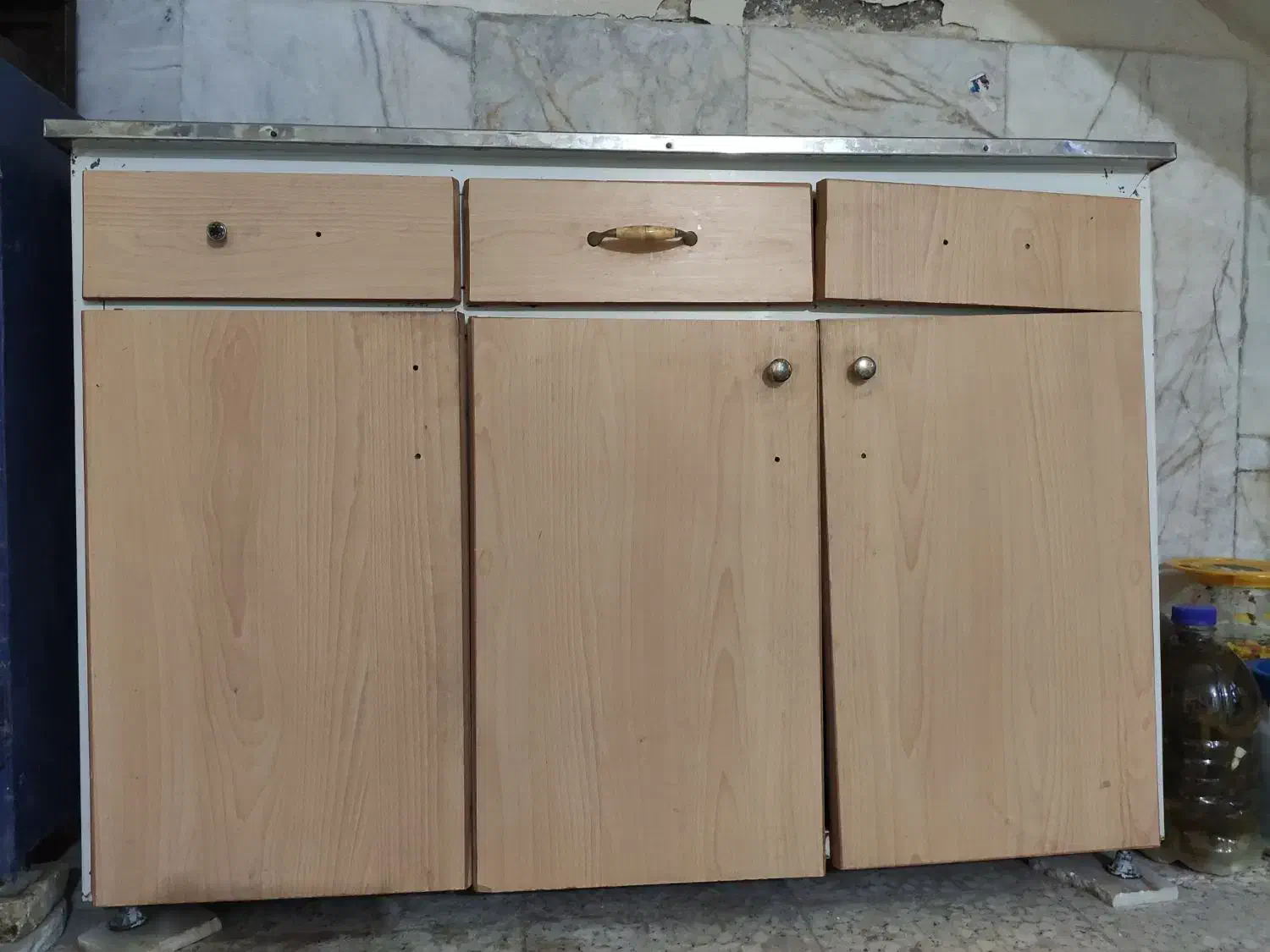 کابینت آشپزخانه|مصالح و تجهیزات ساختمان|زنجان, |دیوار