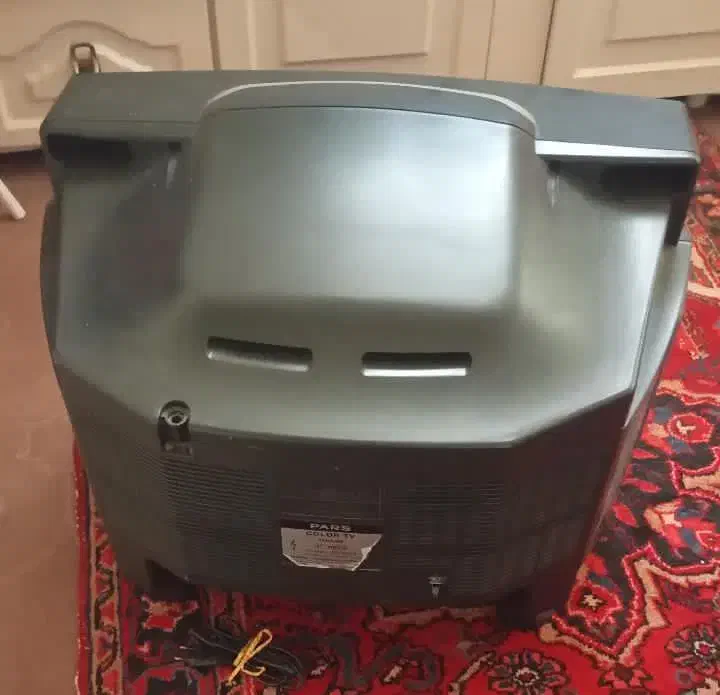 تلویزیون قدیمی|تلویزیون و پروژکتور|تبریز, |دیوار