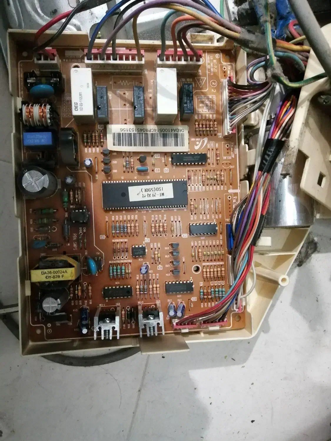 تعمیر تخصصی یخچال در شیراز با ضمانت|خدمات پیشه و مهارت|شیراز, فرگاز|دیوار