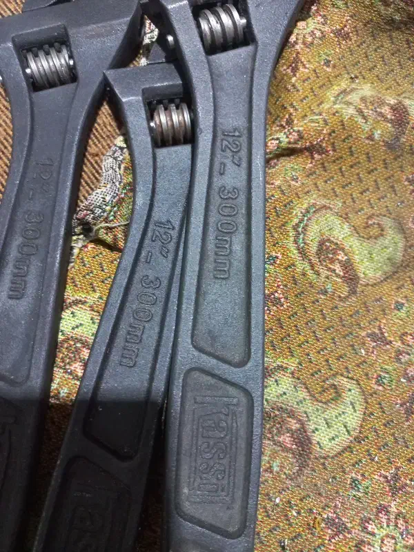 ۲۰عدد آچار فرانسه شماره ۱۲|ابزارآلات|نظرآباد, رسالت|دیوار