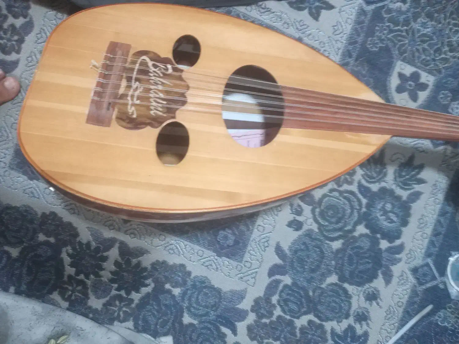 عود بحرینی به فروش میرسد|سازهای سنتی|میناب, |دیوار