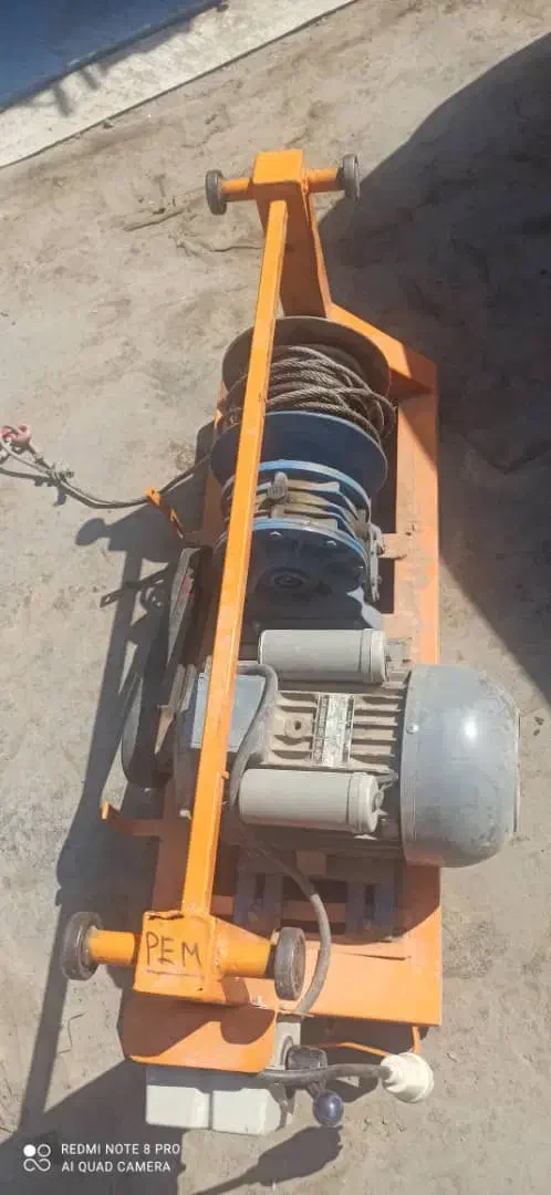 بالابر ساختمانی اصل الکو درحد با ریل و پایه سنگین|مصالح و تجهیزات ساختمان|اسلامشهر, شهرک قائمیه|دیوار