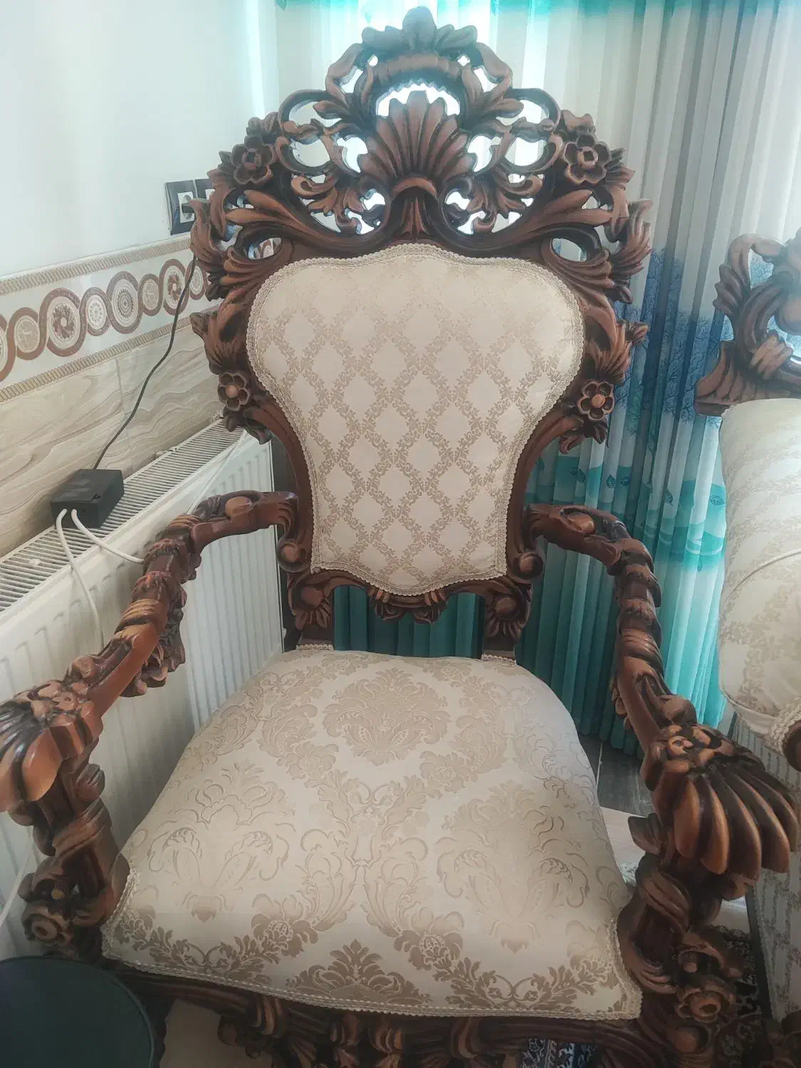 مبلی سلطنتی ۹نفره درحدنو|مبلمان خانگی و میز عسلی|یزد, |دیوار