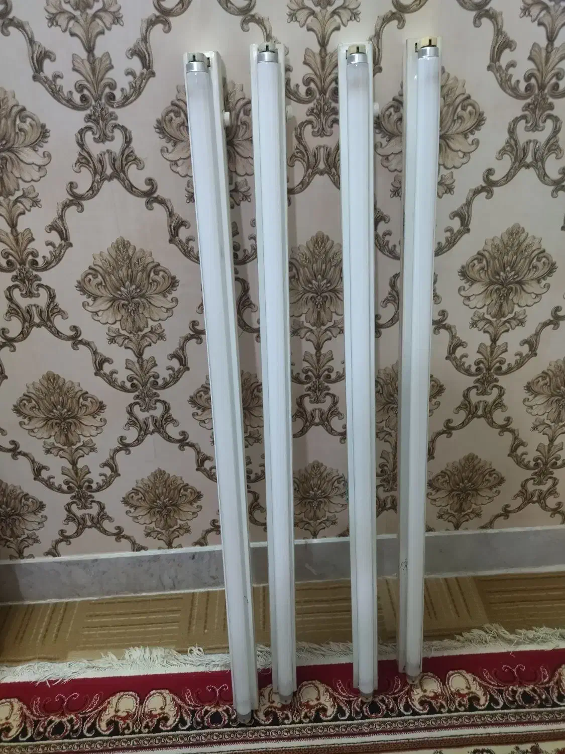 مهتابی|لامپ و چراغ|قم, شاه ابراهیم|دیوار