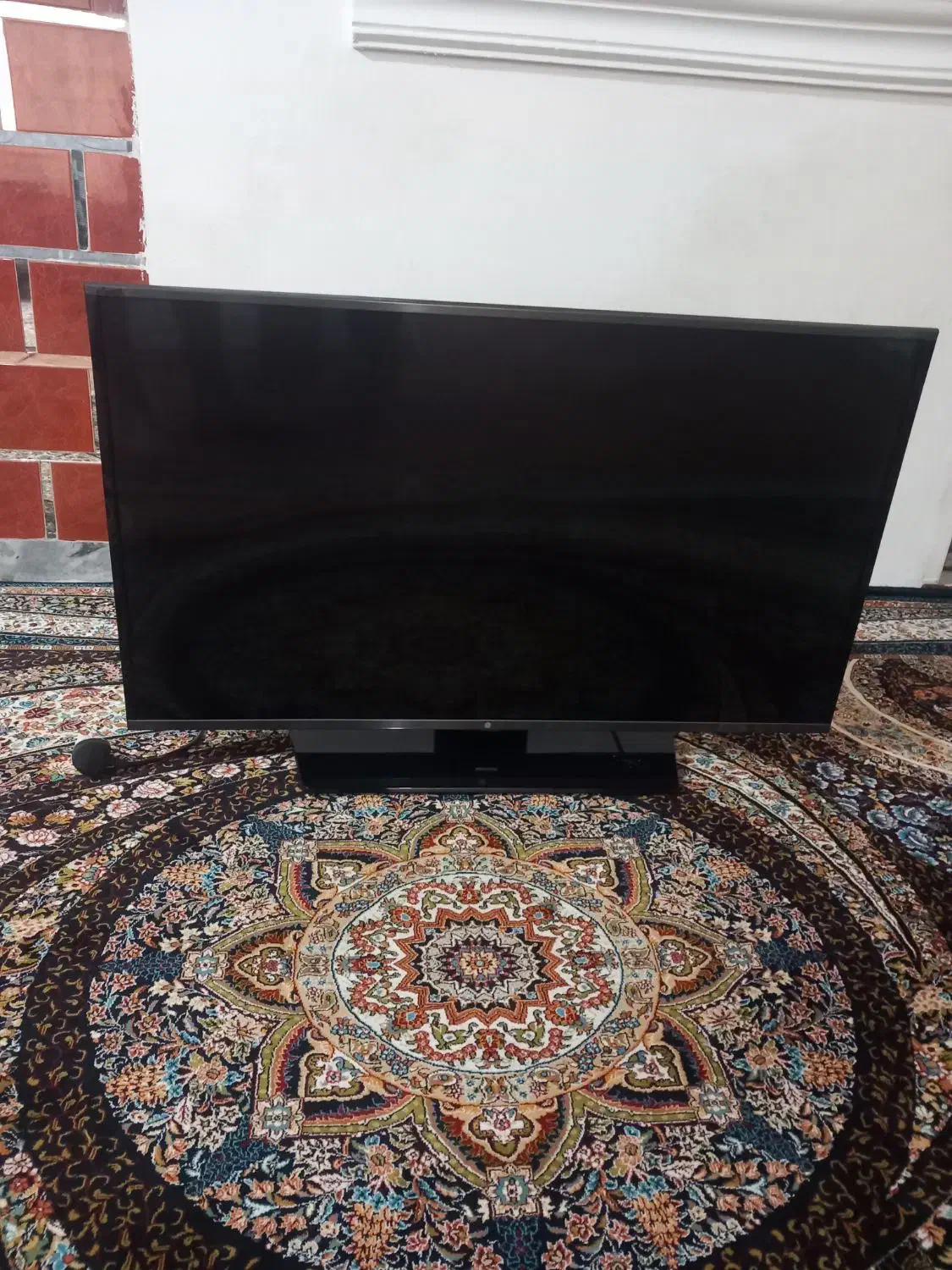 تلوزیون ۴۳ ال جی در حد نو|تلویزیون و پروژکتور|همدان, |دیوار