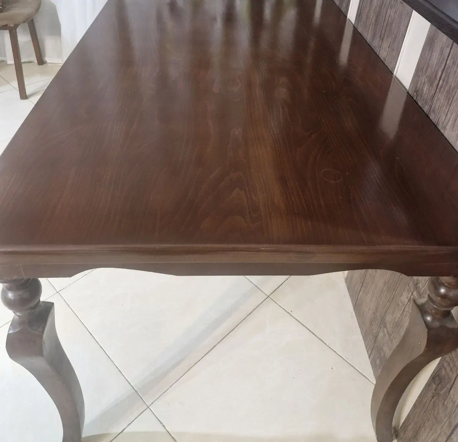 میز|میز و صندلی غذاخوری|برخوار, |دیوار