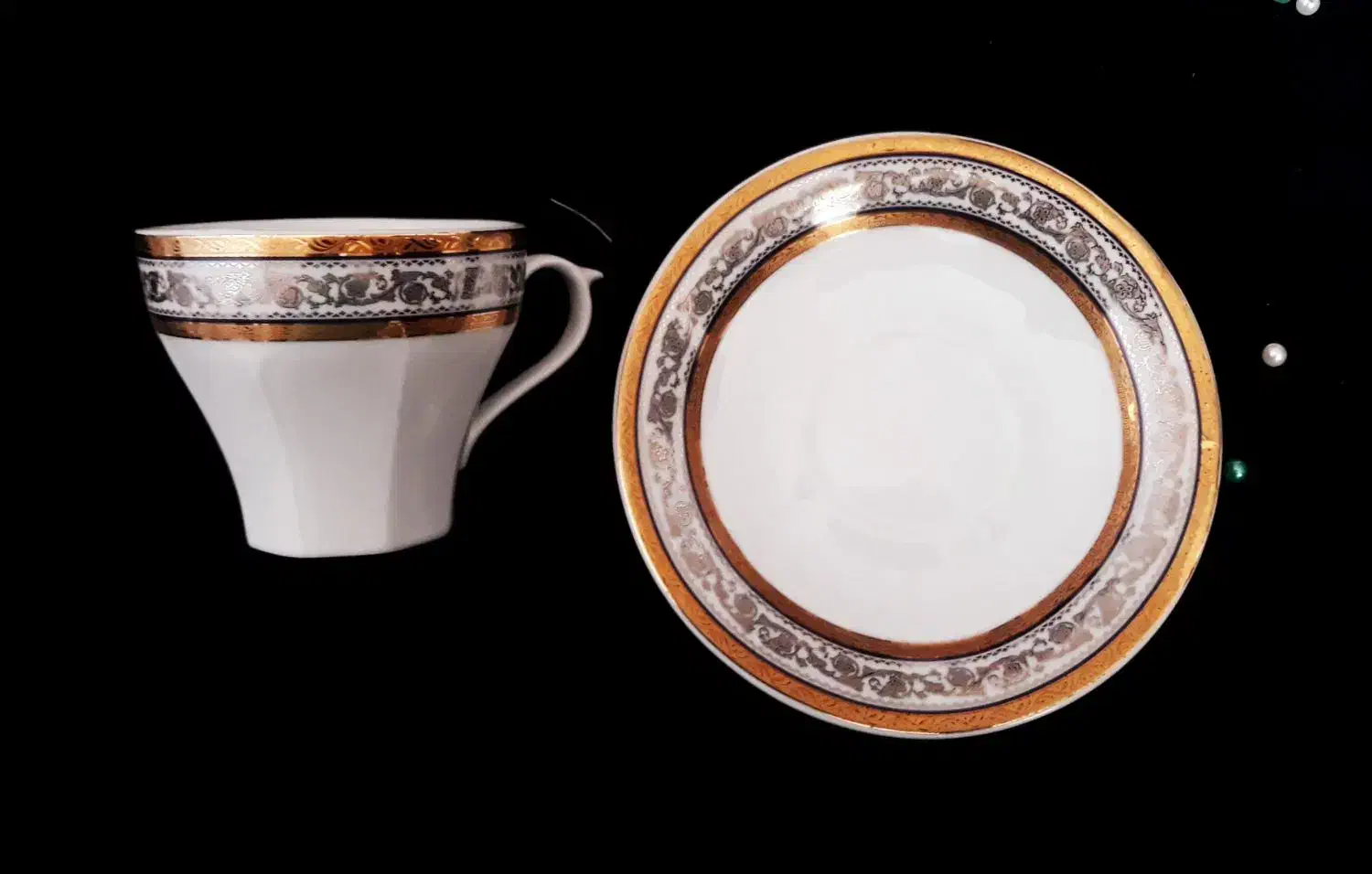 ست چای خوری|ظروف سرو و پذیرایی|قم, کلهری|دیوار