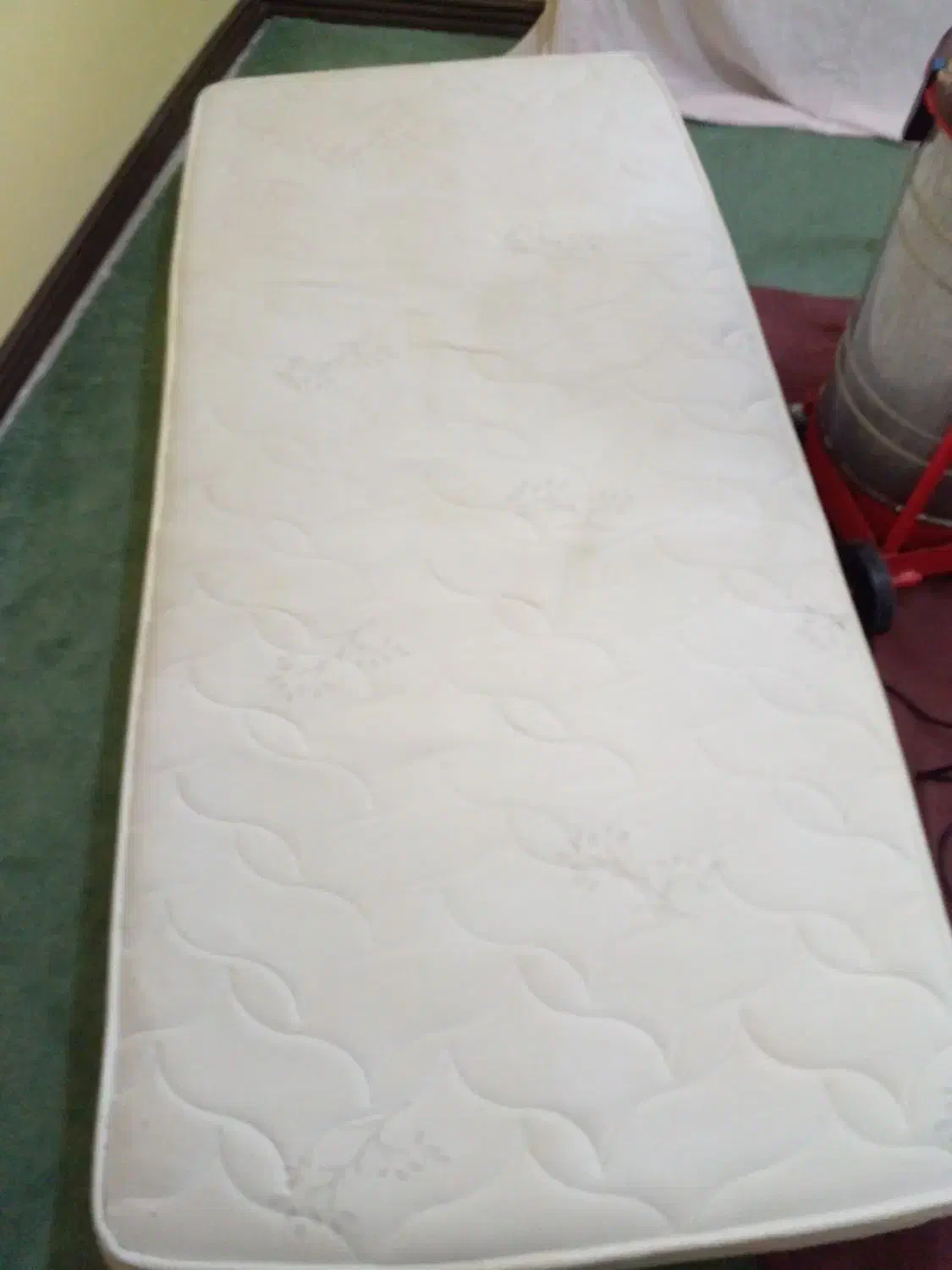 شستشوی انواع مبلمان|خدمات نظافت|گرگان, |دیوار