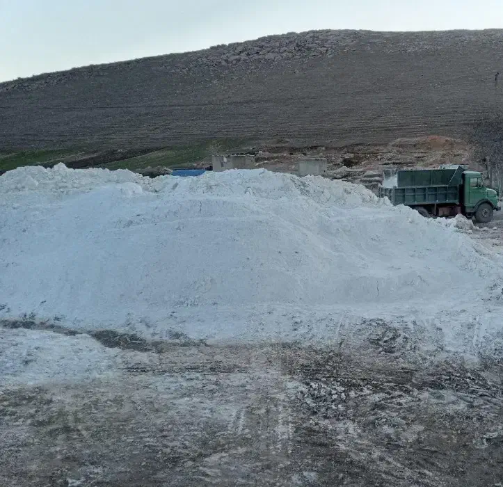 اهک*اهک کلوخه* اهک سرندی* اهک صنعتی|عمده‌فروشی|دهبکری, |دیوار