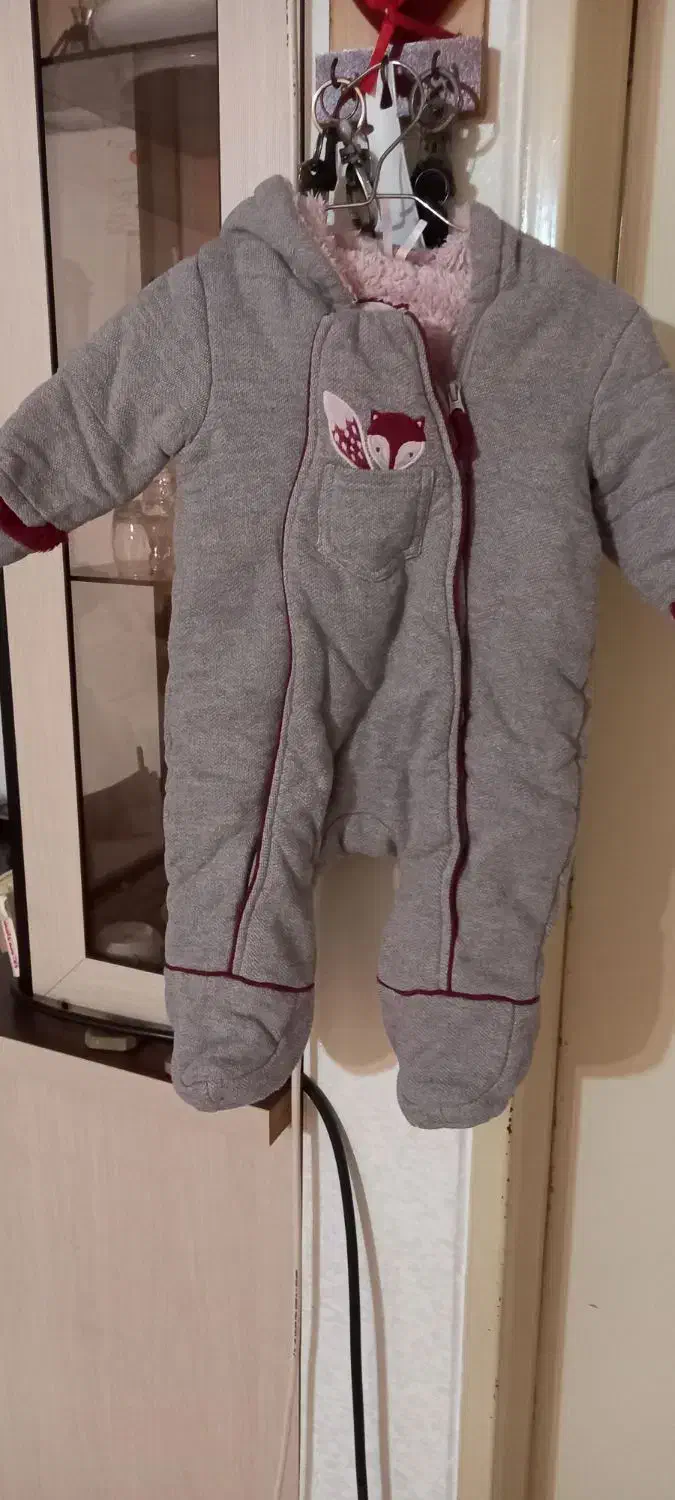 کاپشن خارجی|کفش و لباس بچه|تهران, گمرک|دیوار