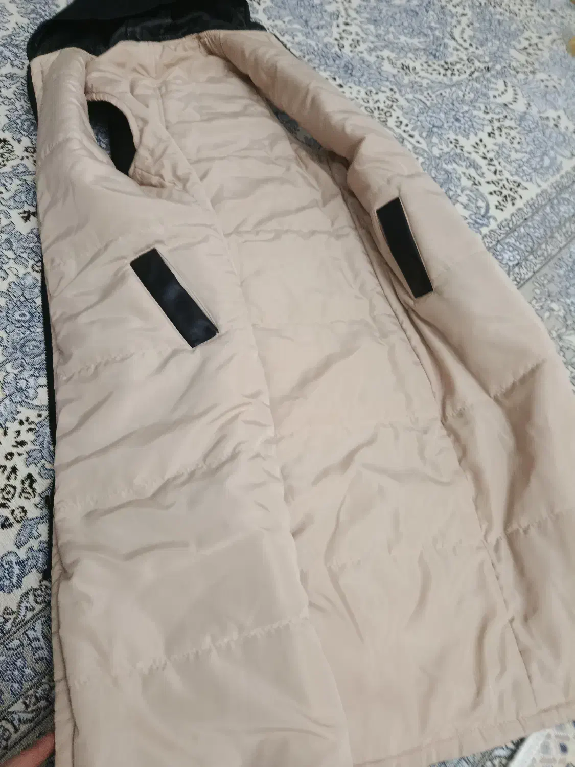 پافر بلند کلاه دار مشکی وکرم دو رویه سایز یک|لباس|رباط‌کریم, الارد|دیوار