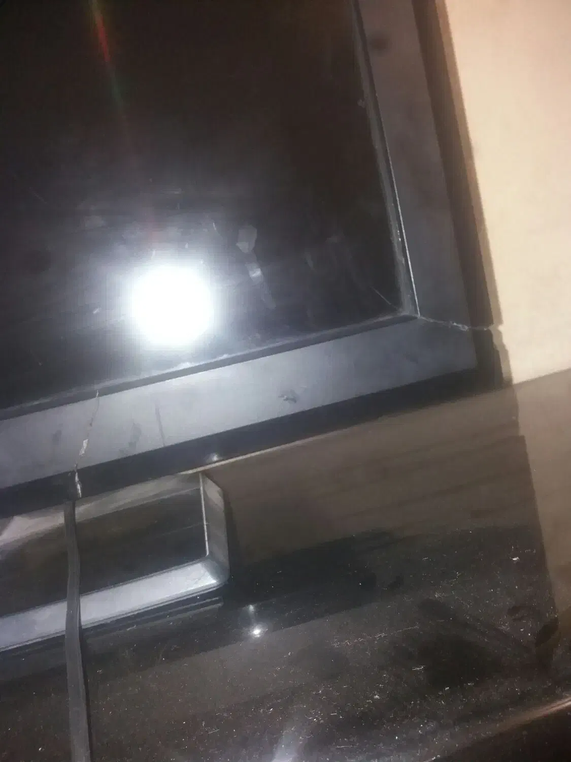 تلویزیون سونی براویا ۳۲ اینچ|تلویزیون و پروژکتور|شیراز, سعدیه شمالی|دیوار