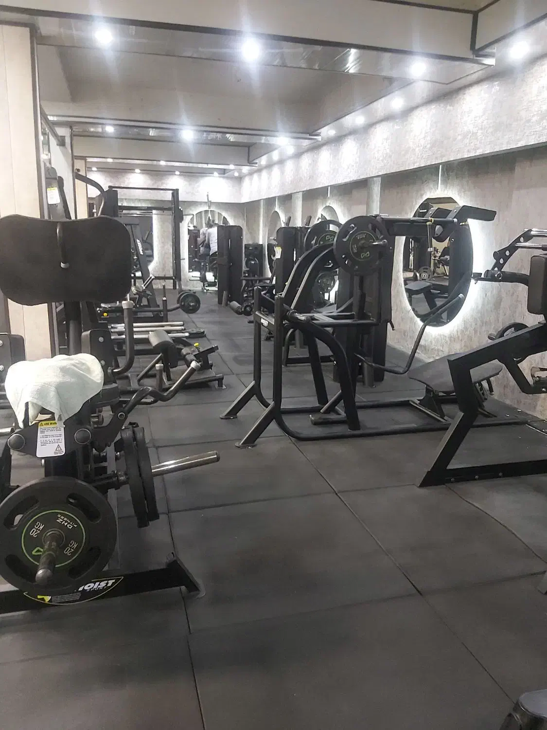 باشگاه ورزشی ارشک ویژه آقایان از ۷ صبح تا ۱۲ شب|خدمات آموزشی|قم, بکایی|دیوار