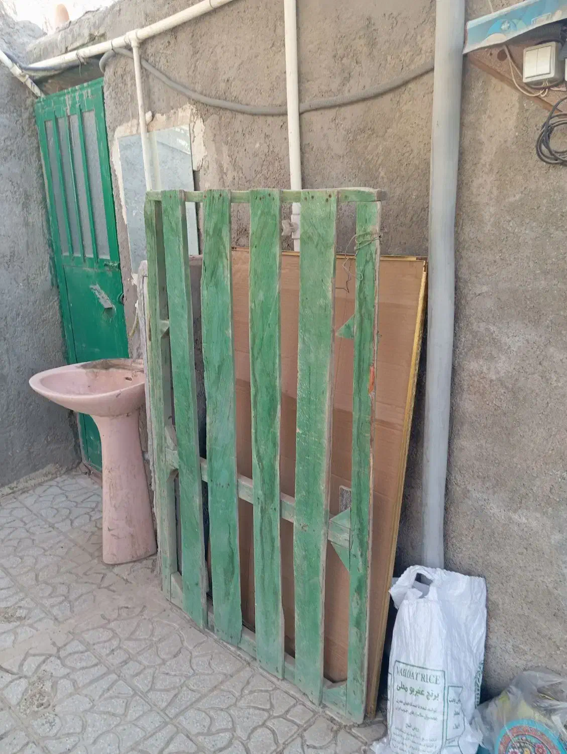 خانه باغ جاده کاشان|فروش خانه و ویلا|قنوات, |دیوار