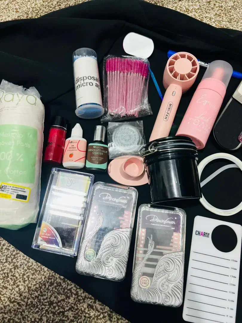 وسایل اکستنشن مژه کامل و نو|آرایشگاه و سالنهای زیبایی|دزفول, |دیوار