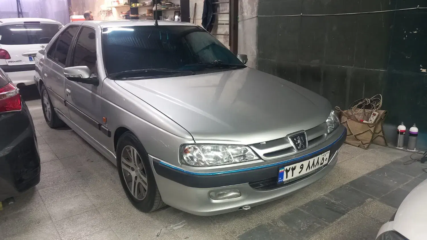 واکس پولیش وسرامیک بدنه ولیسه گیری و|خدمات موتور و ماشین|قم, شاد قلی|دیوار