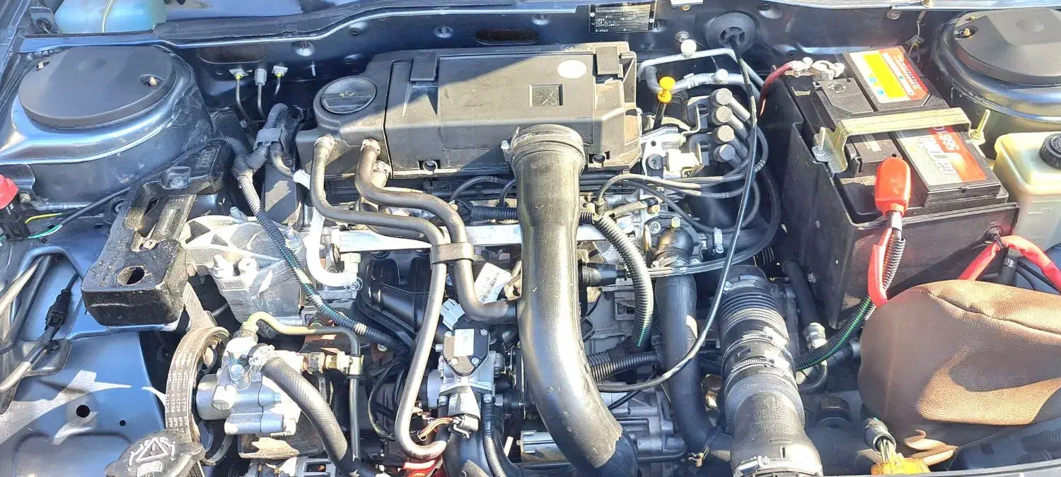 پژو۴۰۵|خودرو سواری و وانت|رودان, |دیوار