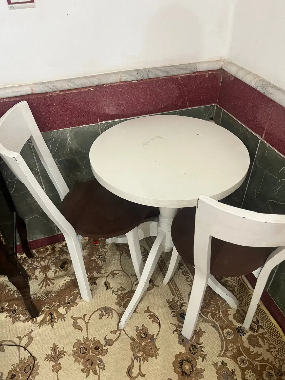 میز و صندلی تمام چوب|میز و صندلی غذاخوری|سبزوار, باهنر|دیوار