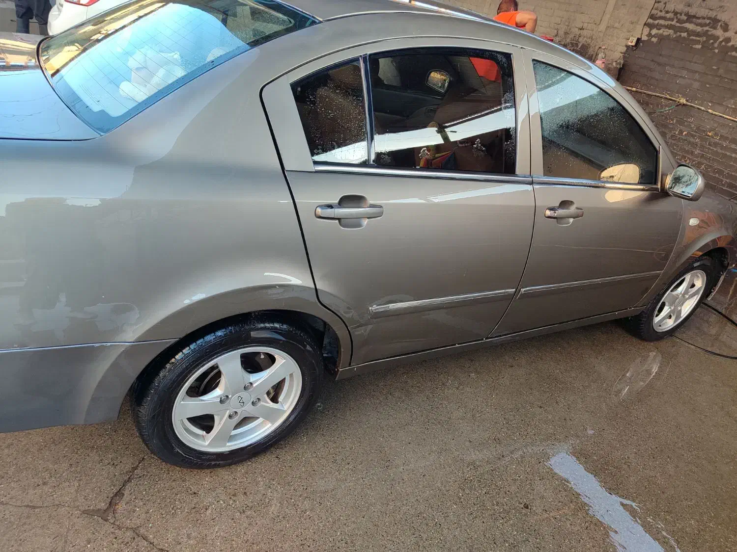 mvm530|خودرو سواری و وانت|پرند, فاز ۶|دیوار