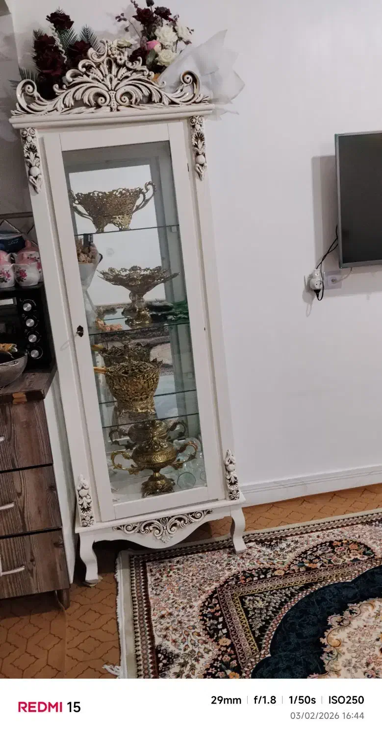 بوفه|بوفه، ویترین، کنسول|تاکستان, |دیوار