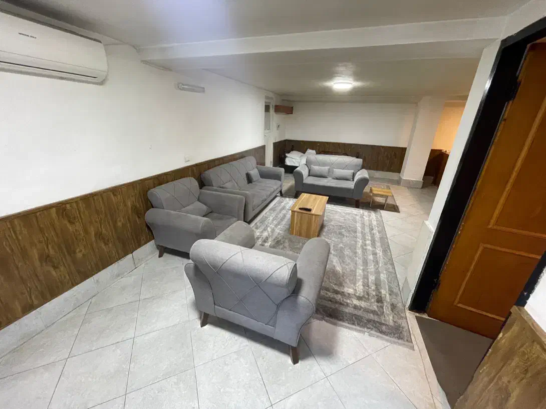 یک خواب ۳ تخته چسبیده به ساحل|اجارهٔ کوتاه‌مدت آپارتمان و سوئیت|نوشهر, |دیوار