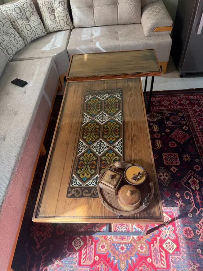 میزجلومبلی‌به همراه عسلی۷تومان‌چوب‌روس|مبلمان خانگی و میز عسلی|ساری, |دیوار