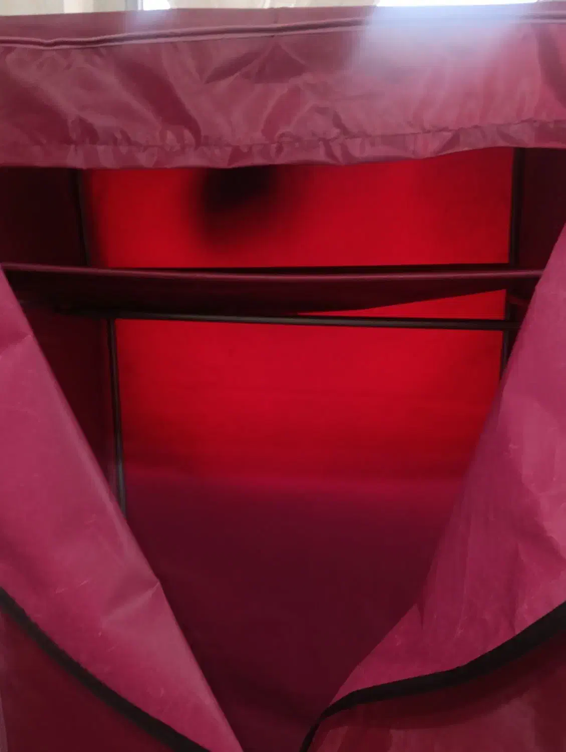 کمد برزنتی تمیز جای آویز لباس هم داره|جاکفشی، کمد، دراور|ماکلوان, |دیوار