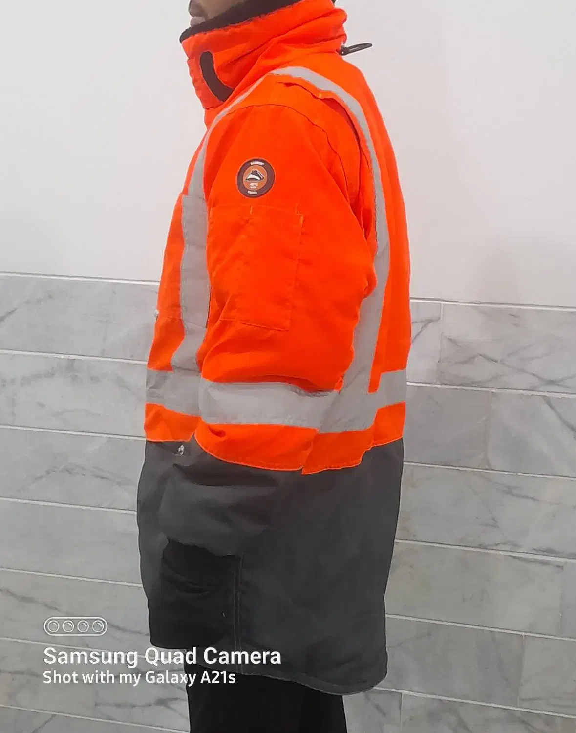 کاپشن گرم و نو مناسب برای کوه و طبیعت|لباس|زارچ, |دیوار