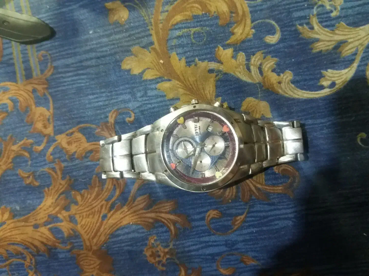 ساعت مچی|ساعت|سبزوار, قصبه شرقی|دیوار