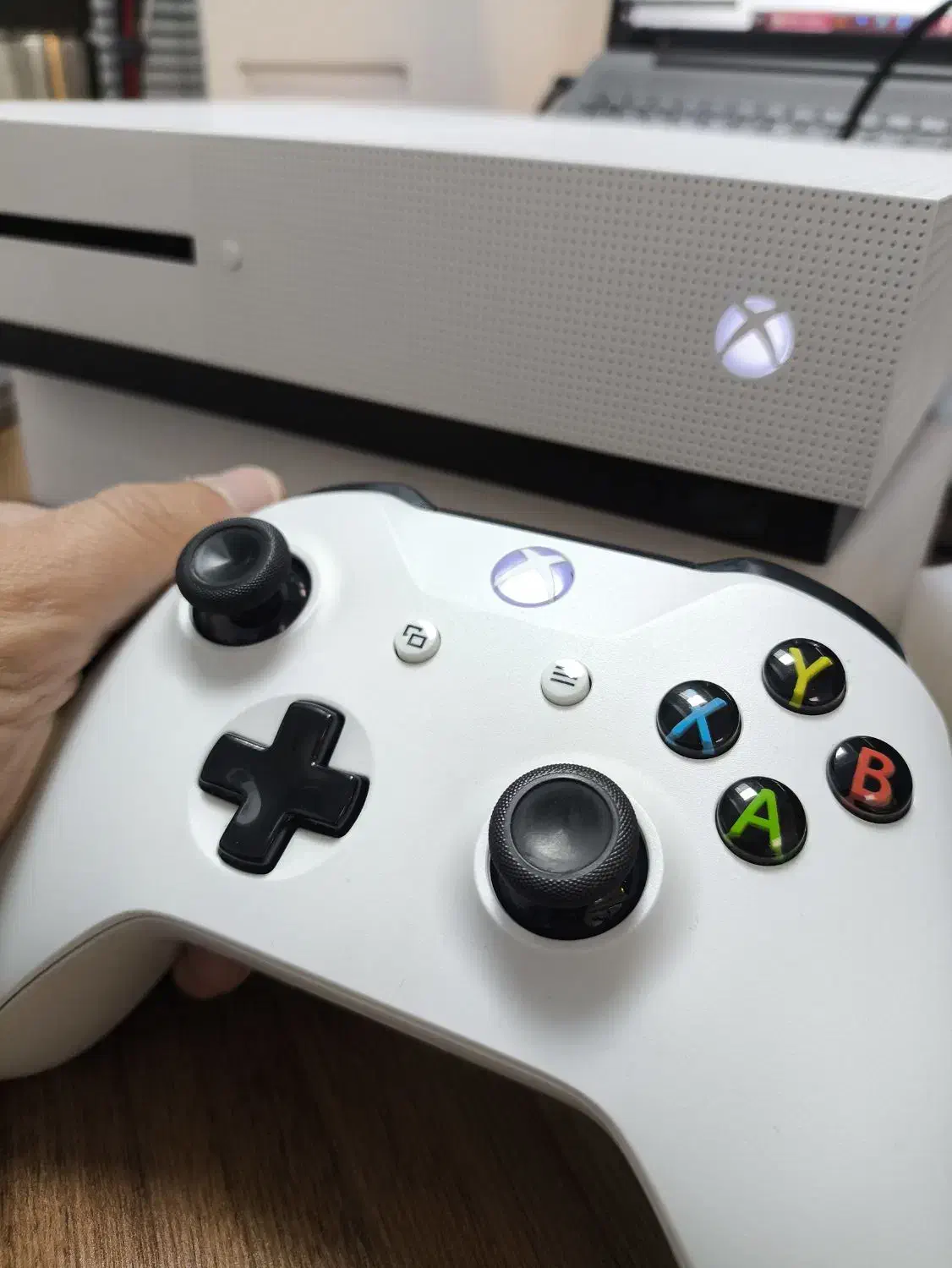 ایکس باکس وان اس Xbox one s در حد|کنسول، بازی ویدئویی و آنلاین|تهران, مدائن|دیوار