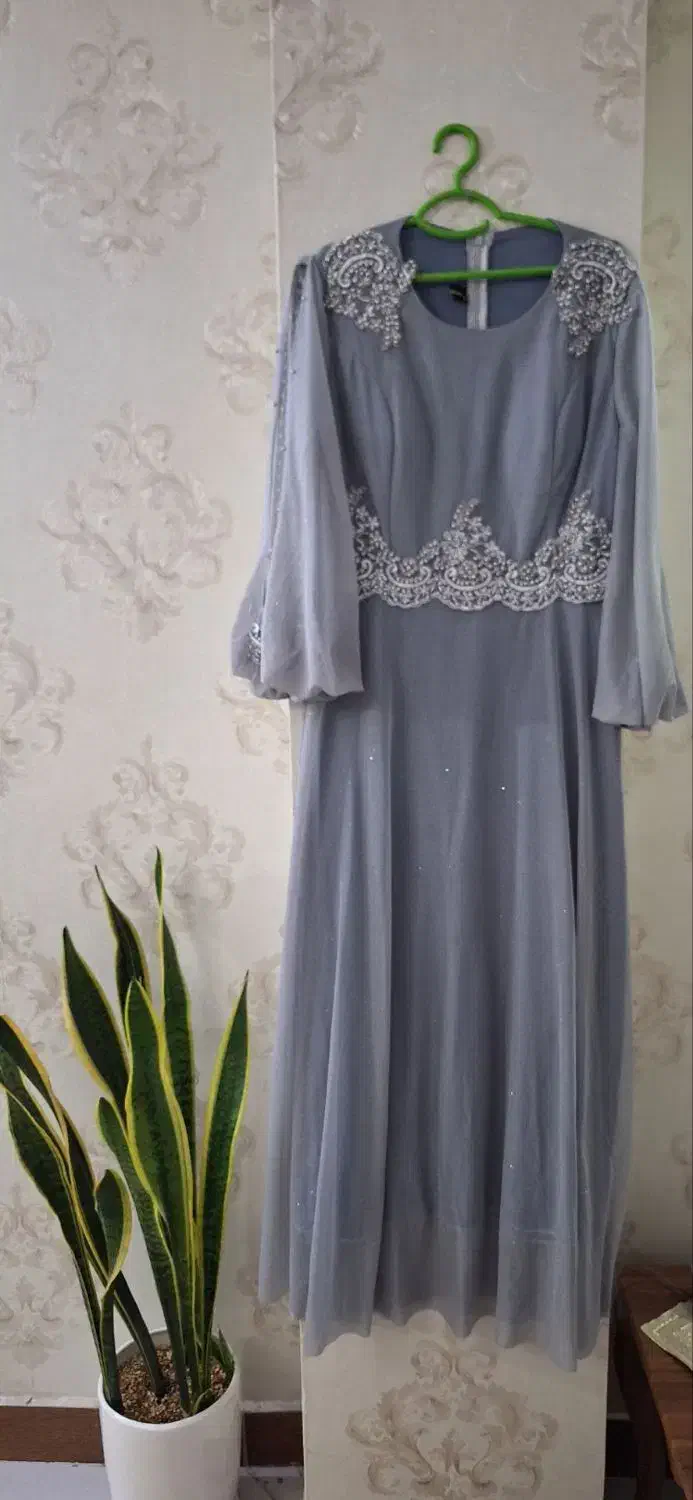 لباس|لباس|قرچک, میرزائی شمالی|دیوار