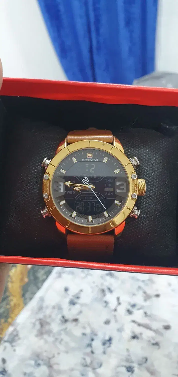 ساعت ناوی فورس دو زمانه|ساعت|اهواز, کمپلو شمالی|دیوار