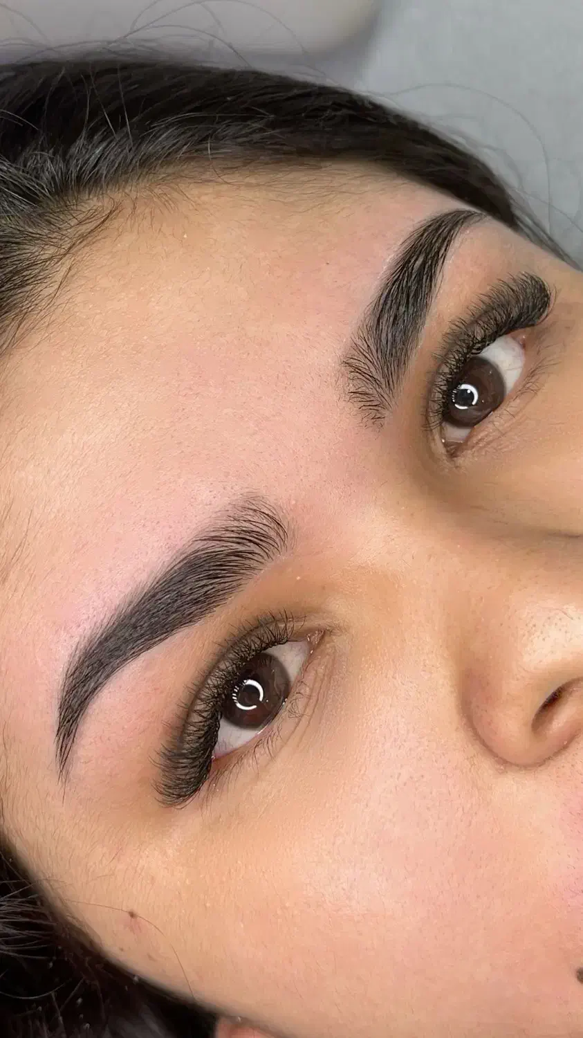 اکستنشن تخصصی مژه و لیفت مژه و ابرو|خدمات آرایشگری و زیبایی|قم, شهرک قدس|دیوار