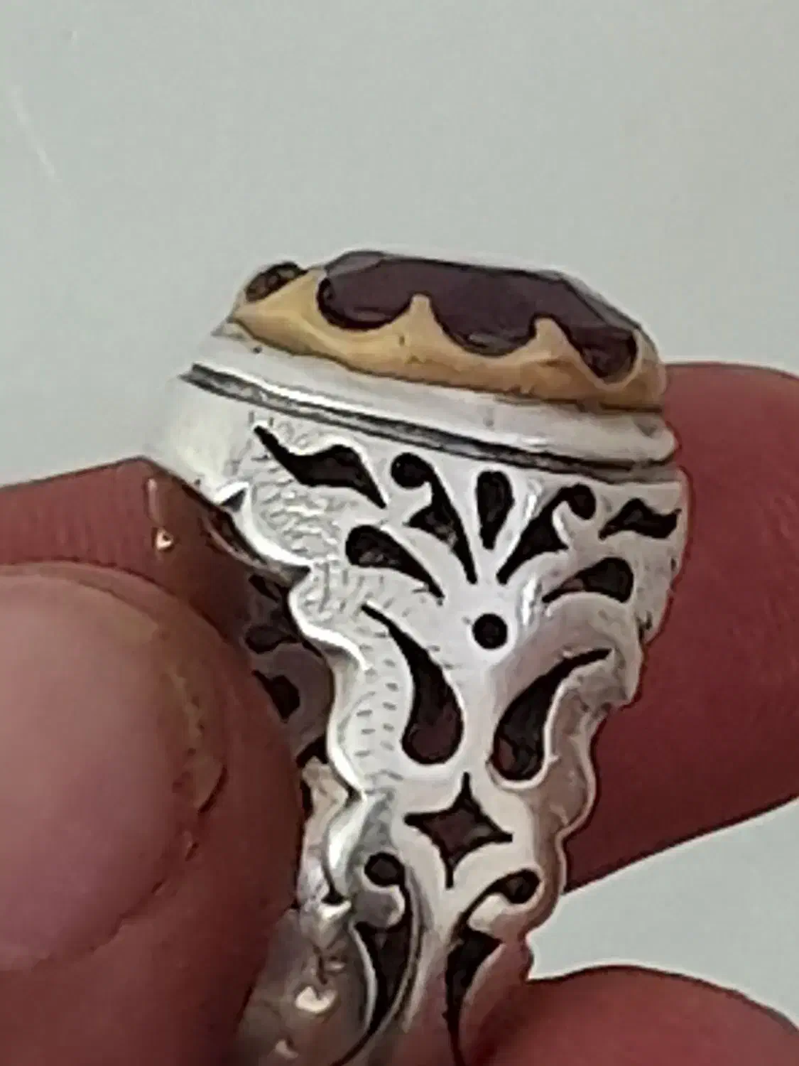 یاقوت|جواهرات|نجف‌آباد, یزدانشهر|دیوار