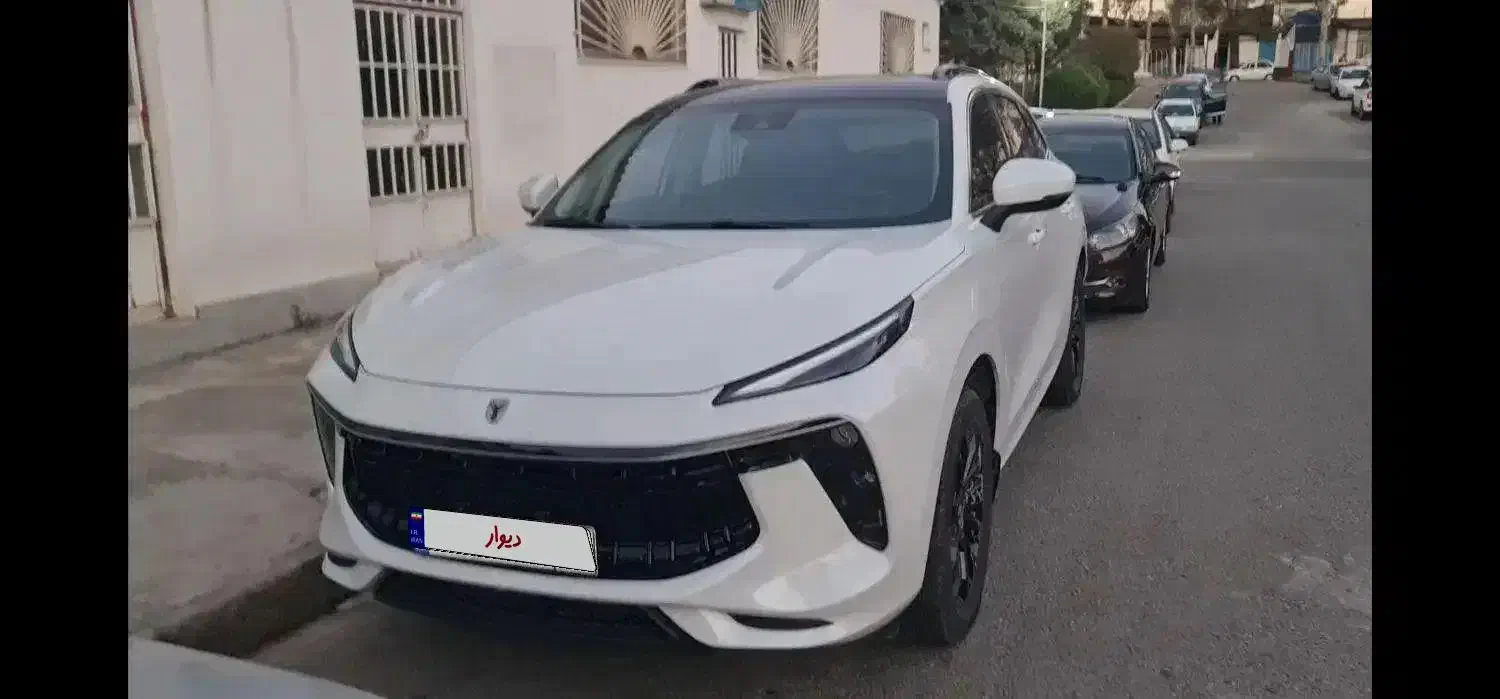 لاماری ۱۴۰۱ سفید صدفی وارداتی|خودرو سواری و وانت|گرگان, |دیوار