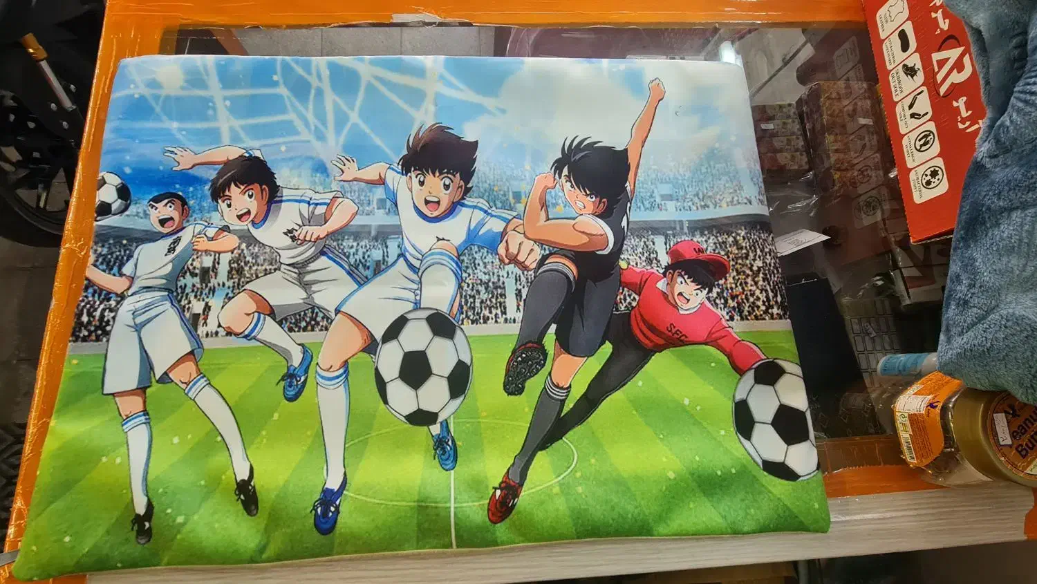 روبالشی فانتزی|رختخواب، بالش، پتو|قم, زنبیل آباد|دیوار