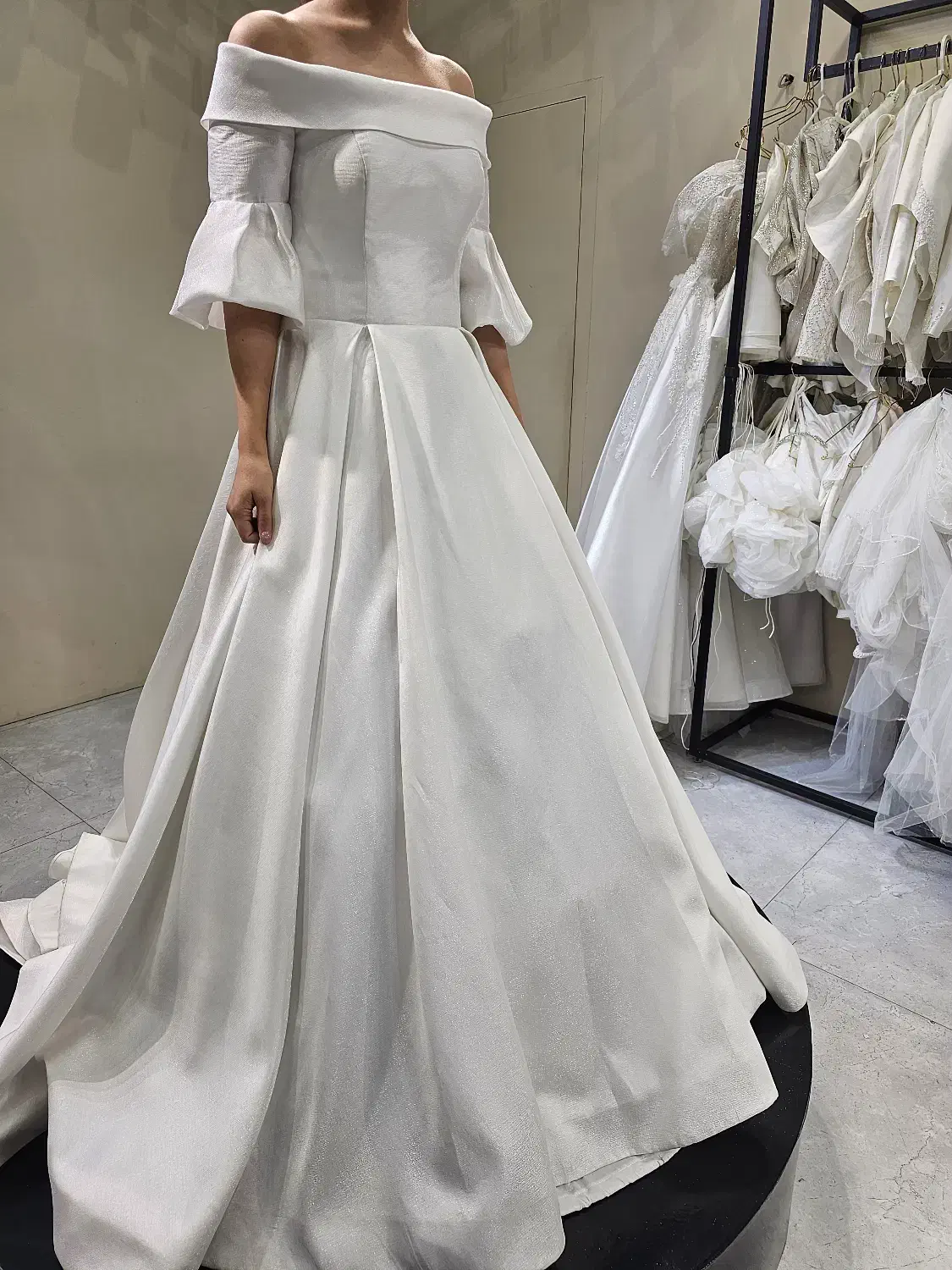 لباس عروس|لباس|بیرجند, |دیوار