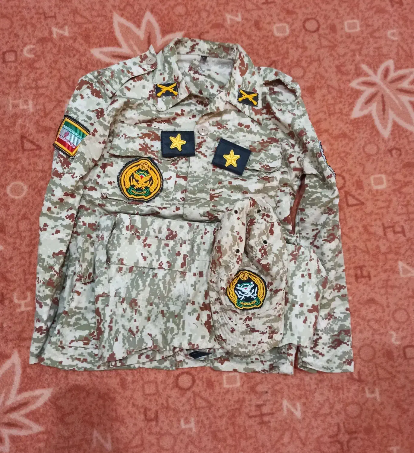 یه دست لباس سربازی|لباس|اندیمشک, |دیوار