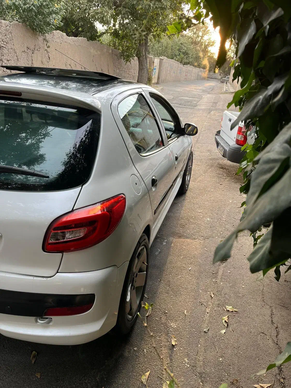 206 تیپ 6 مدل 84 سفید صدفی  در حد صفر|خودرو سواری و وانت|فردوسیه, |دیوار