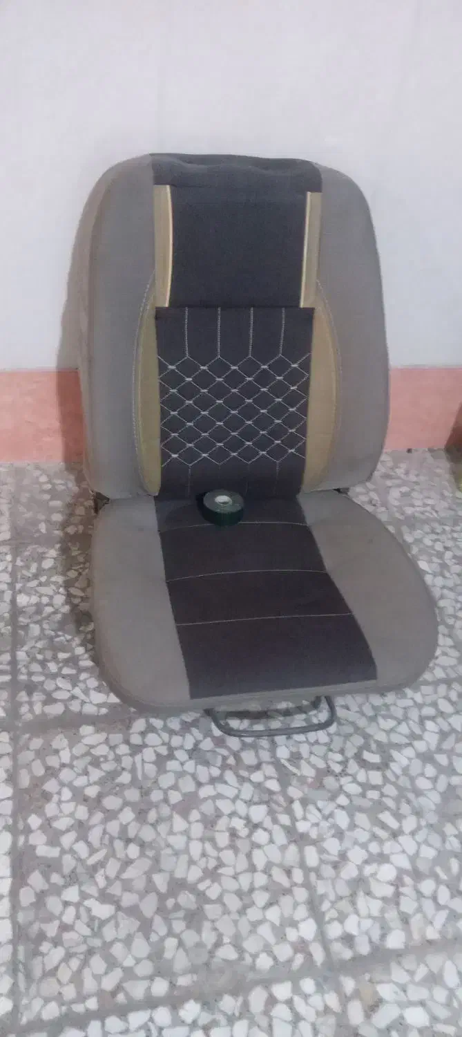 صندلی نمد سقف شیشه جلو لاستیک سیم کشی و ...|قطعات یدکی و لوازم جانبی|قم, زنبیل آباد|دیوار