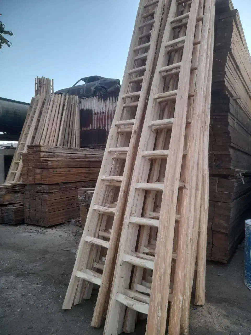 همکار چوب تهران عرضه بدون واسطه نردبان چوبی|مصالح و تجهیزات ساختمان|تهران, مشیریه|دیوار